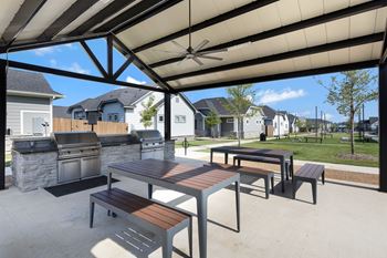 Outdoor kitchen & bbq